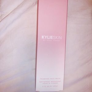 Kylieskin Face Wash BRAND NEW NEVER OPENED